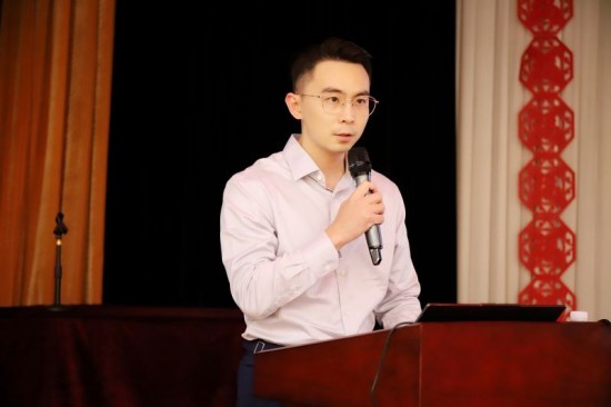 云图片